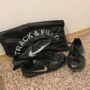 Nike unisex track shoes